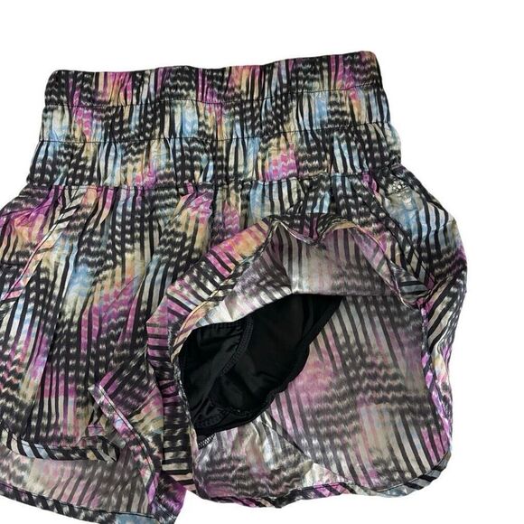 Free People FP Movement The Way Home Euphoria Print Shorts Size S - Picture 5 of 11